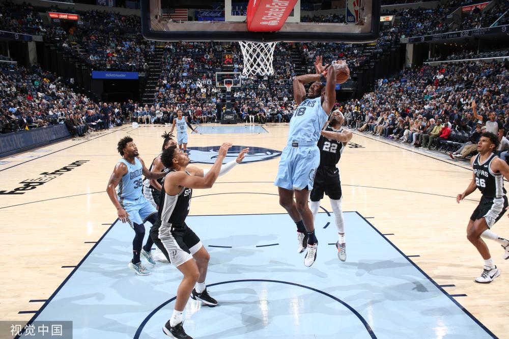 而法拉利在 而法拉利在